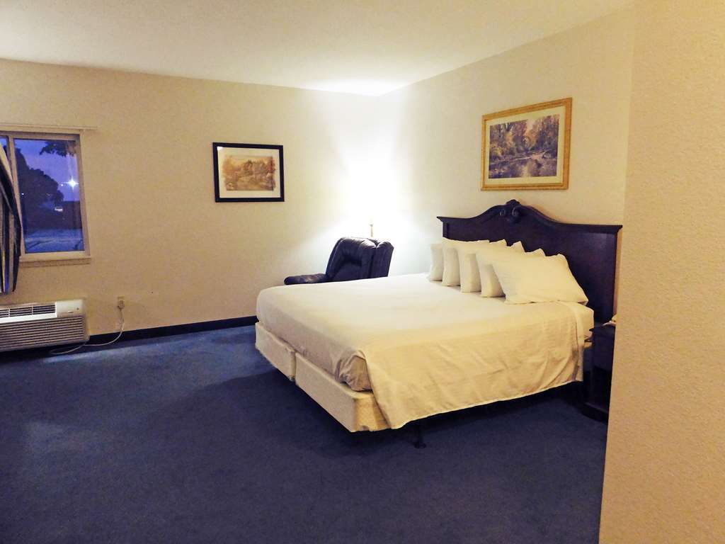 Americas Best Value Inn-Fredonia Quarto foto